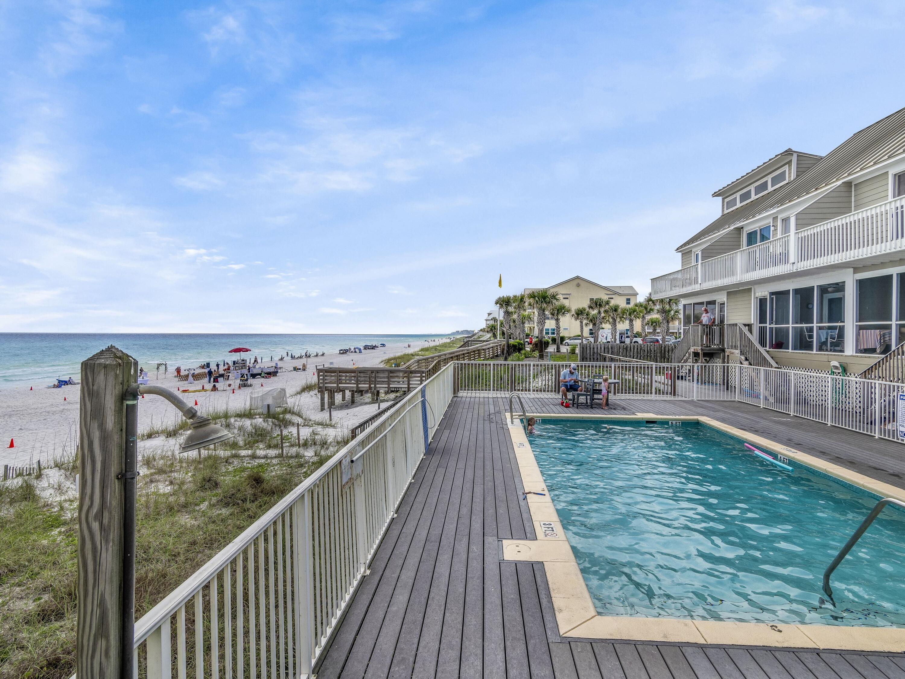 5951 W County Hwy 30A, 5