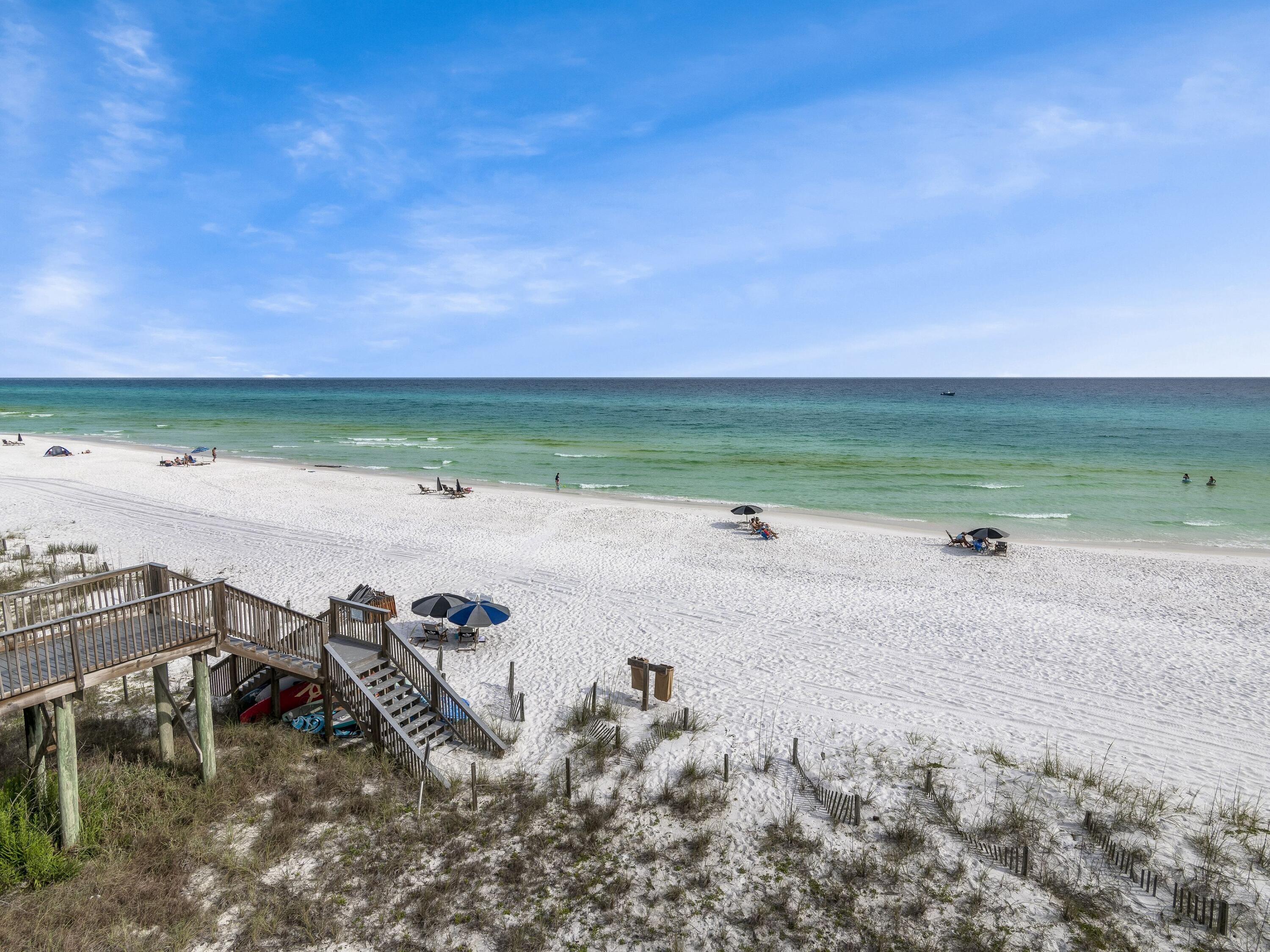 5951 W County Hwy 30A, 5