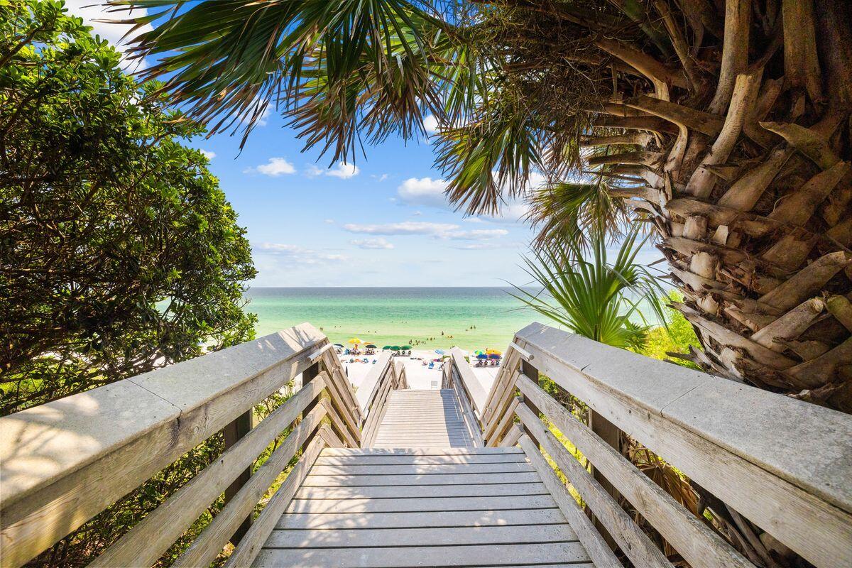 73 N Andalusia Avenue