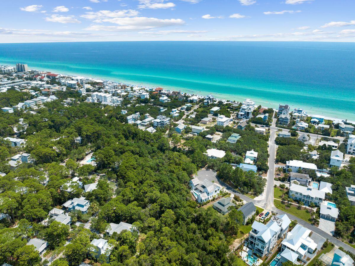 73 N Andalusia Avenue