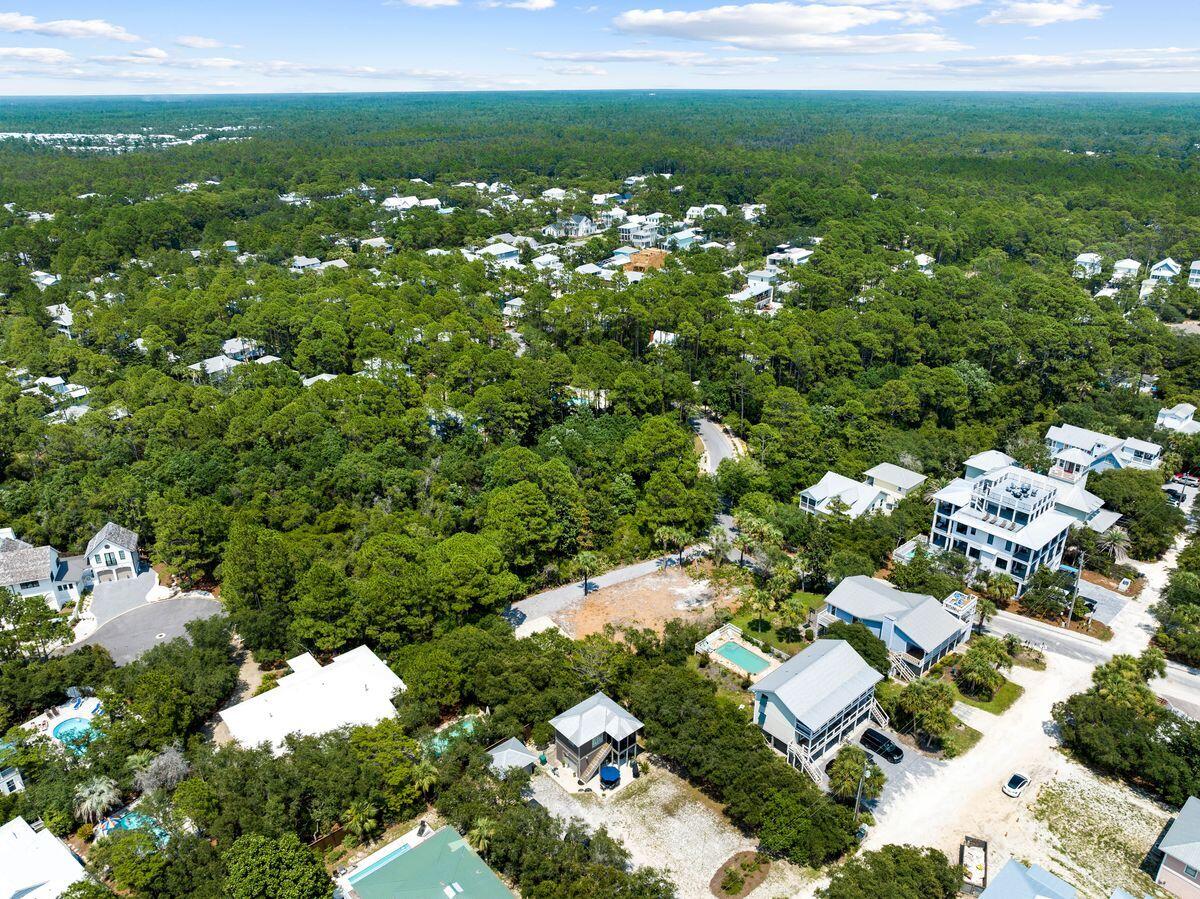 73 N Andalusia Avenue