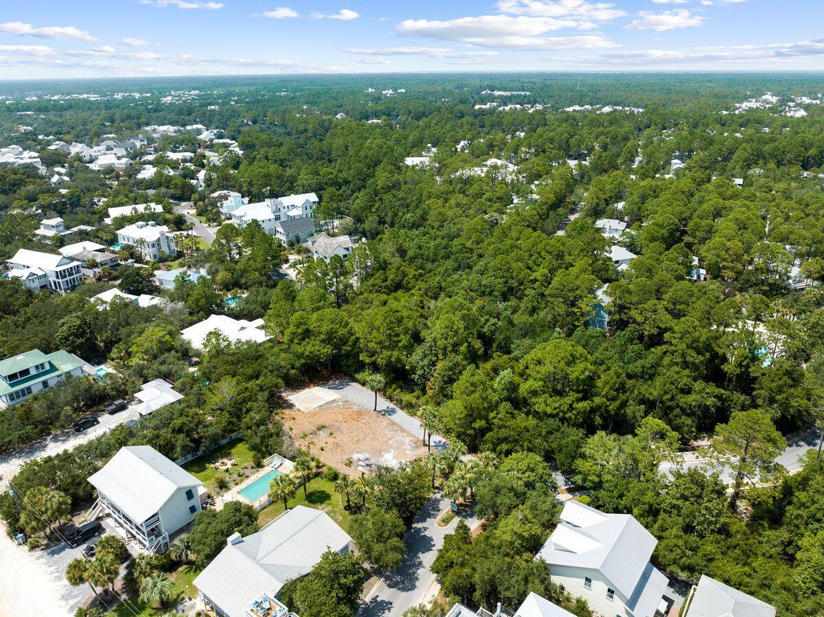 73 N Andalusia Avenue