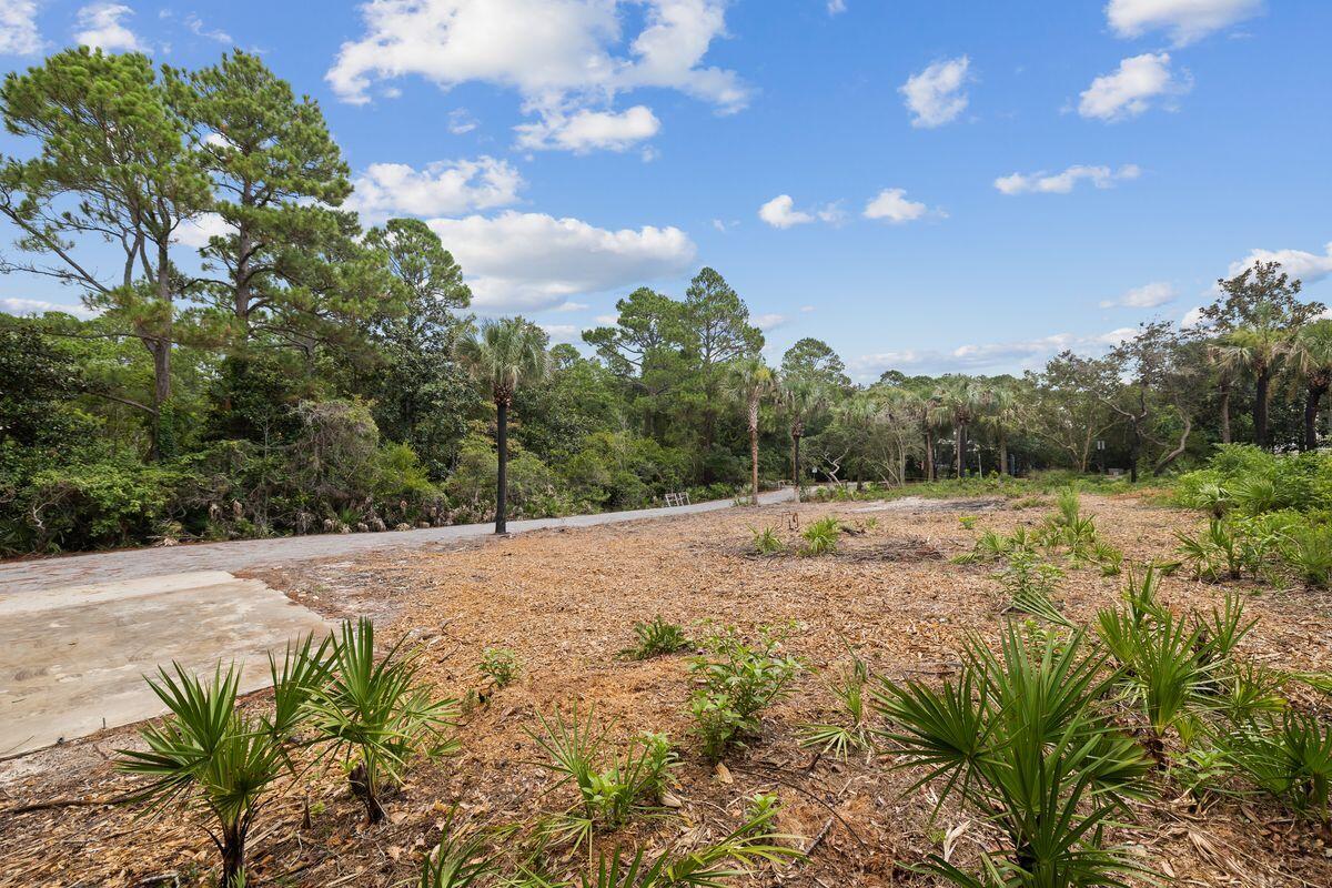 73 N Andalusia Avenue