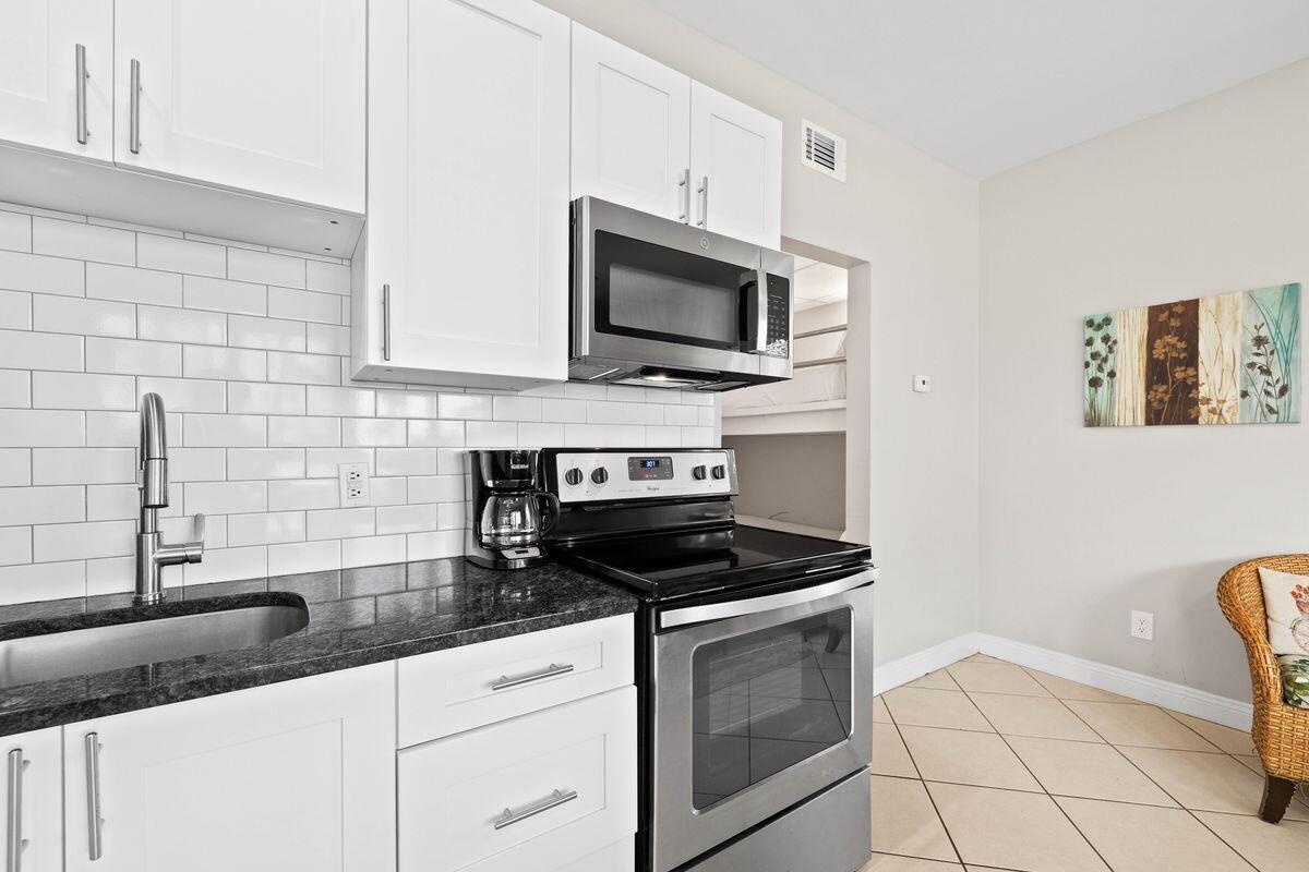 69 Crystal Beach Drive, UNIT 4