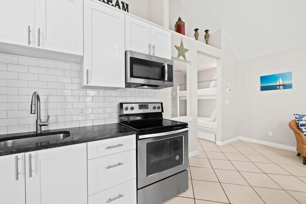 69 Crystal Beach Drive, UNIT 4