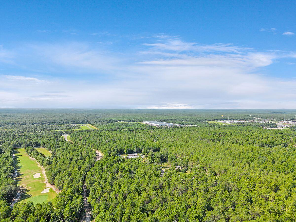 108 Blackstone Lane, DeFuniak Springs