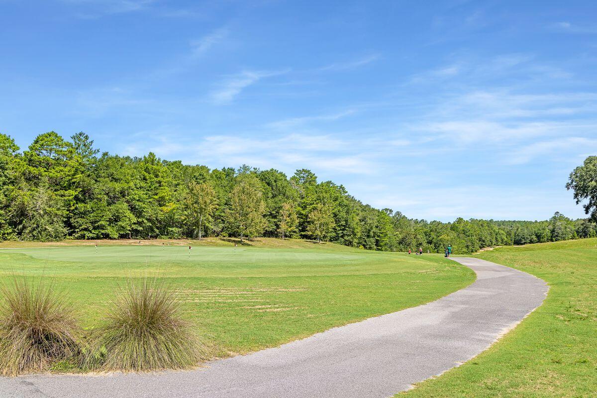 108 Blackstone Lane, DeFuniak Springs