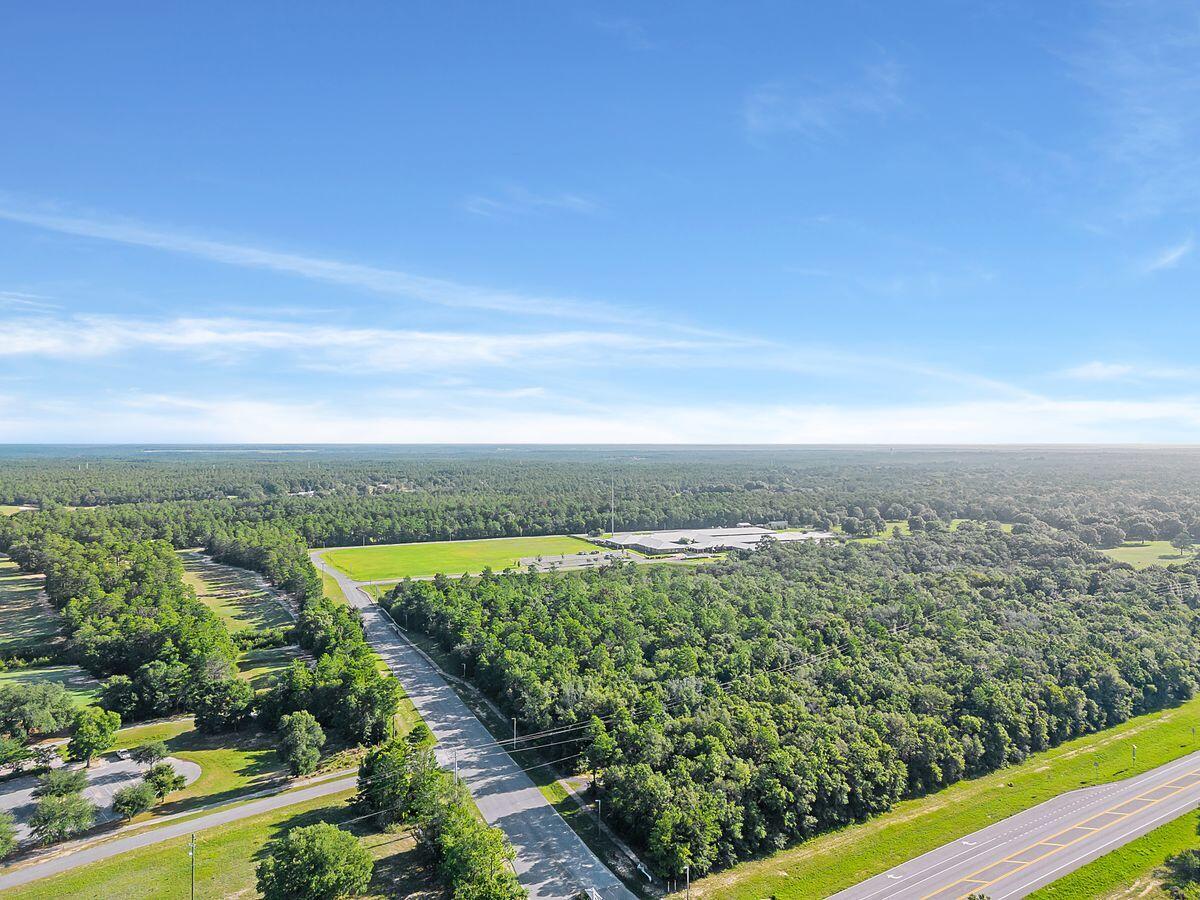 108 Blackstone Lane, DeFuniak Springs