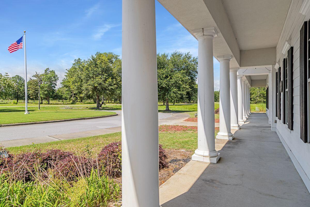 108 Blackstone Lane, DeFuniak Springs