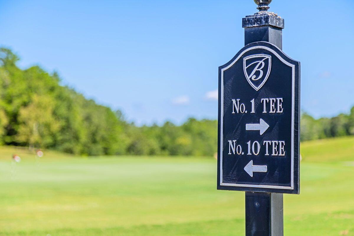 108 Blackstone Lane, DeFuniak Springs