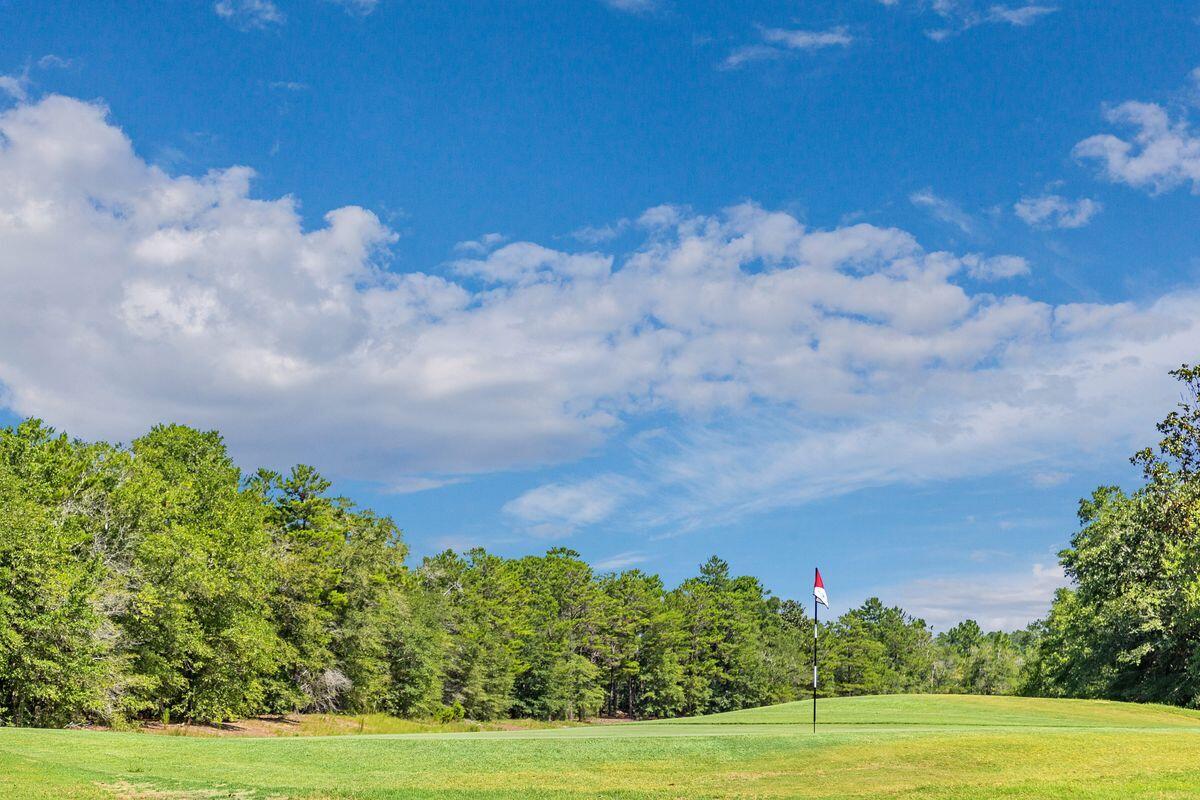 108 Blackstone Lane, DeFuniak Springs