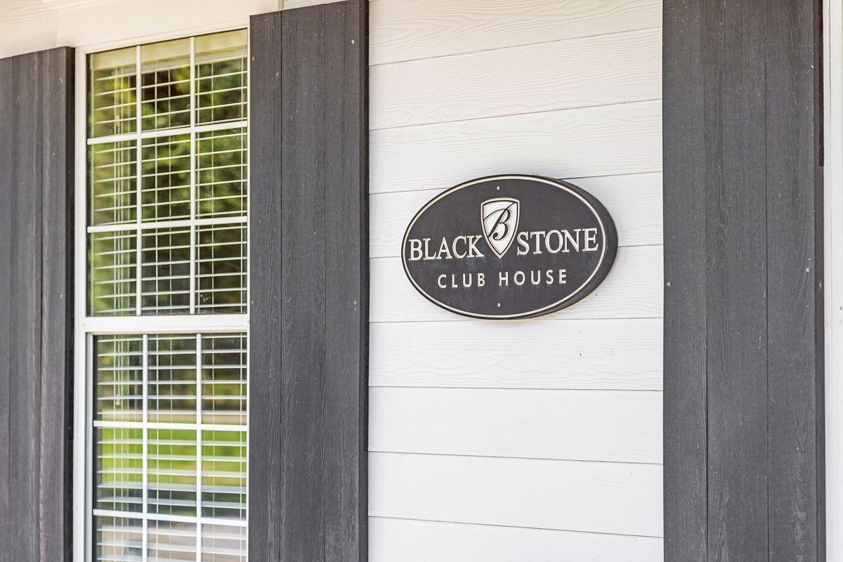 108 Blackstone Lane, DeFuniak Springs