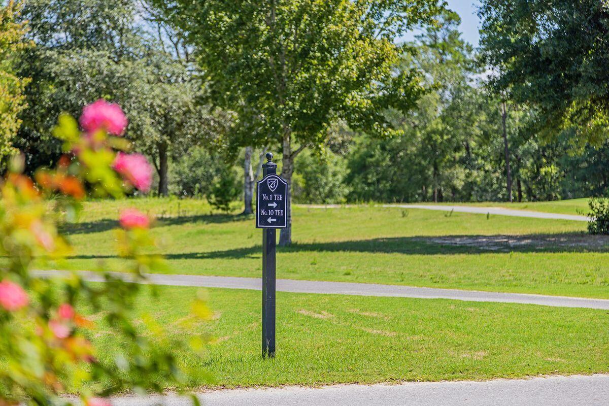 108 Blackstone Lane, DeFuniak Springs