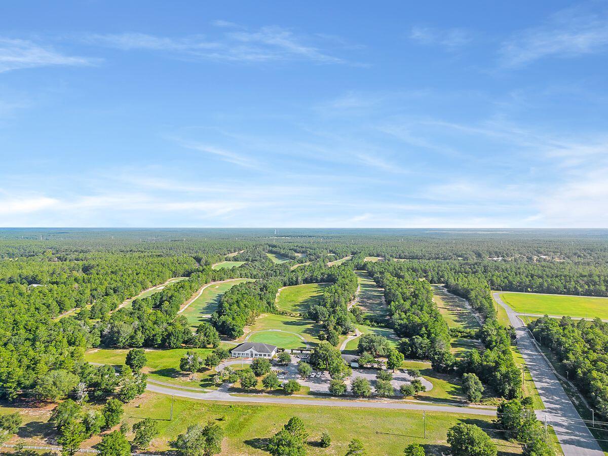 108 Blackstone Lane, DeFuniak Springs