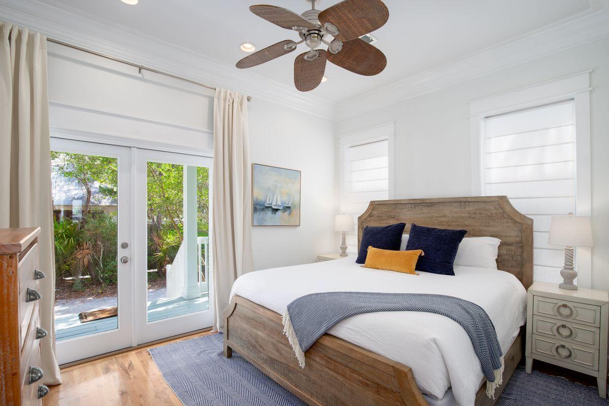 117 E Lifeguard Loop