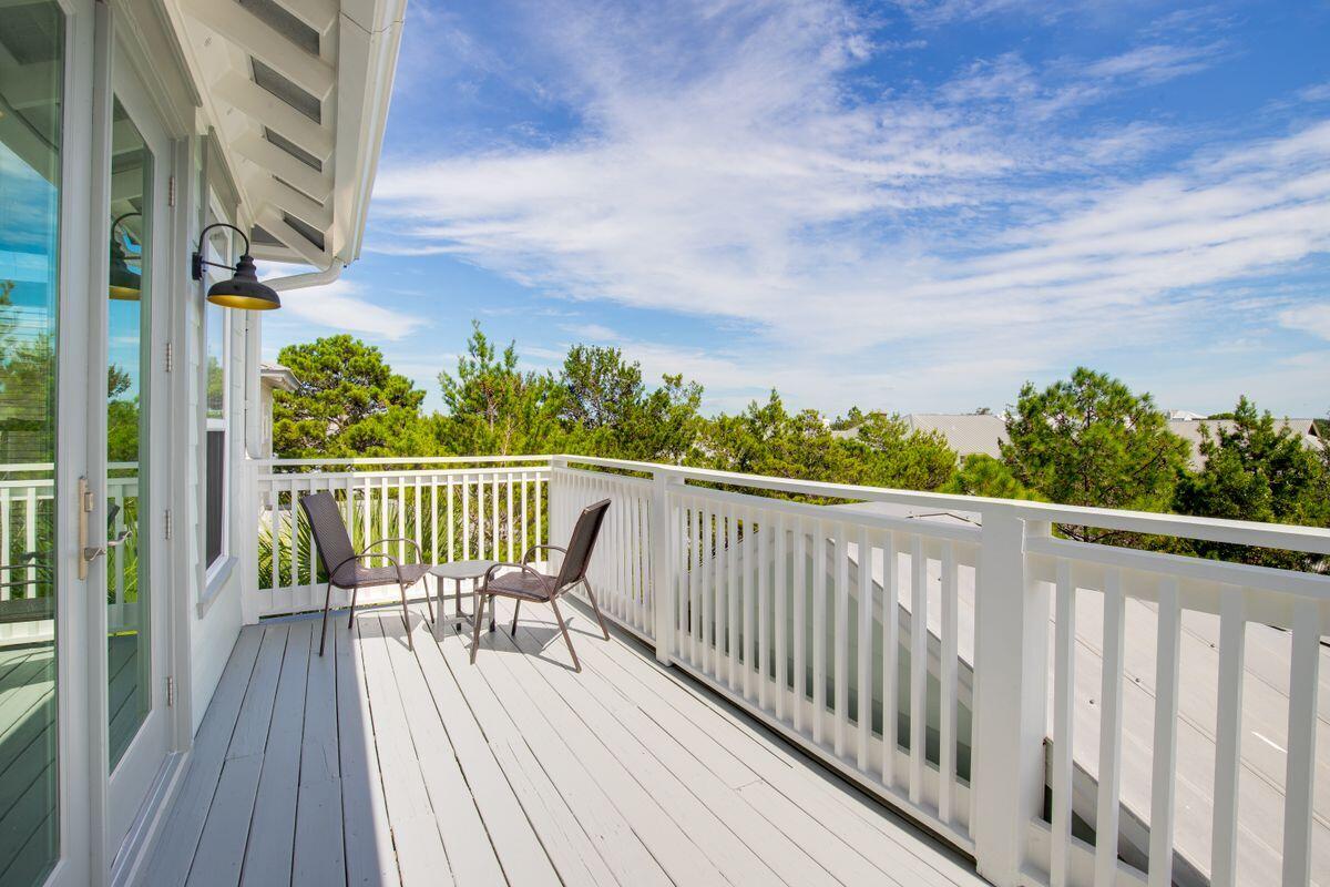 117 E Lifeguard Loop