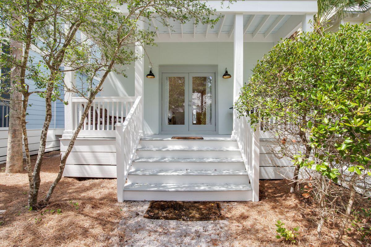 117 E Lifeguard Loop