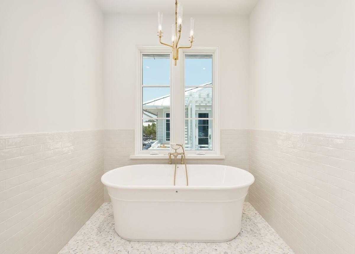 2182 E County Hwy 30A