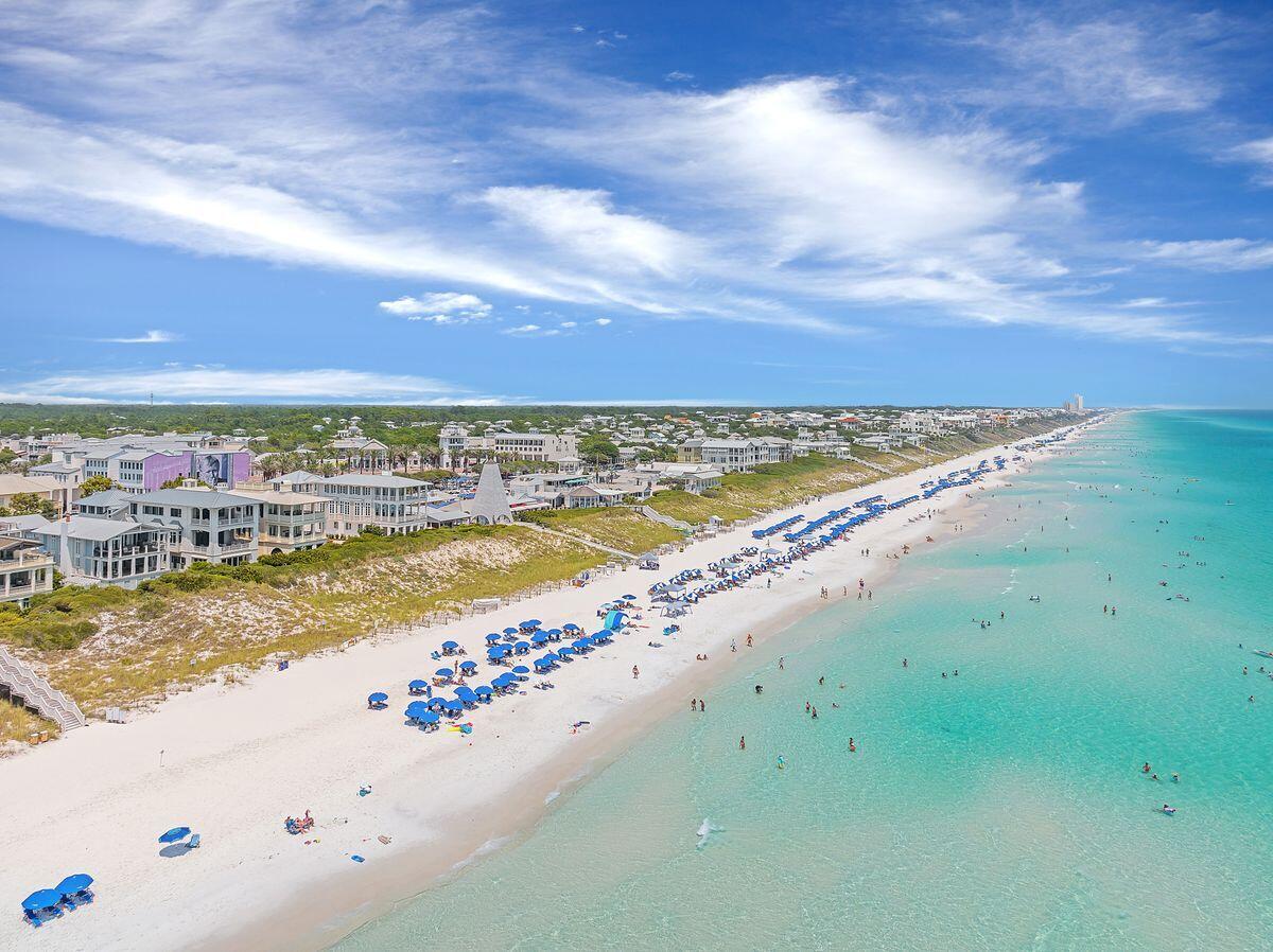 2182 E County Hwy 30A