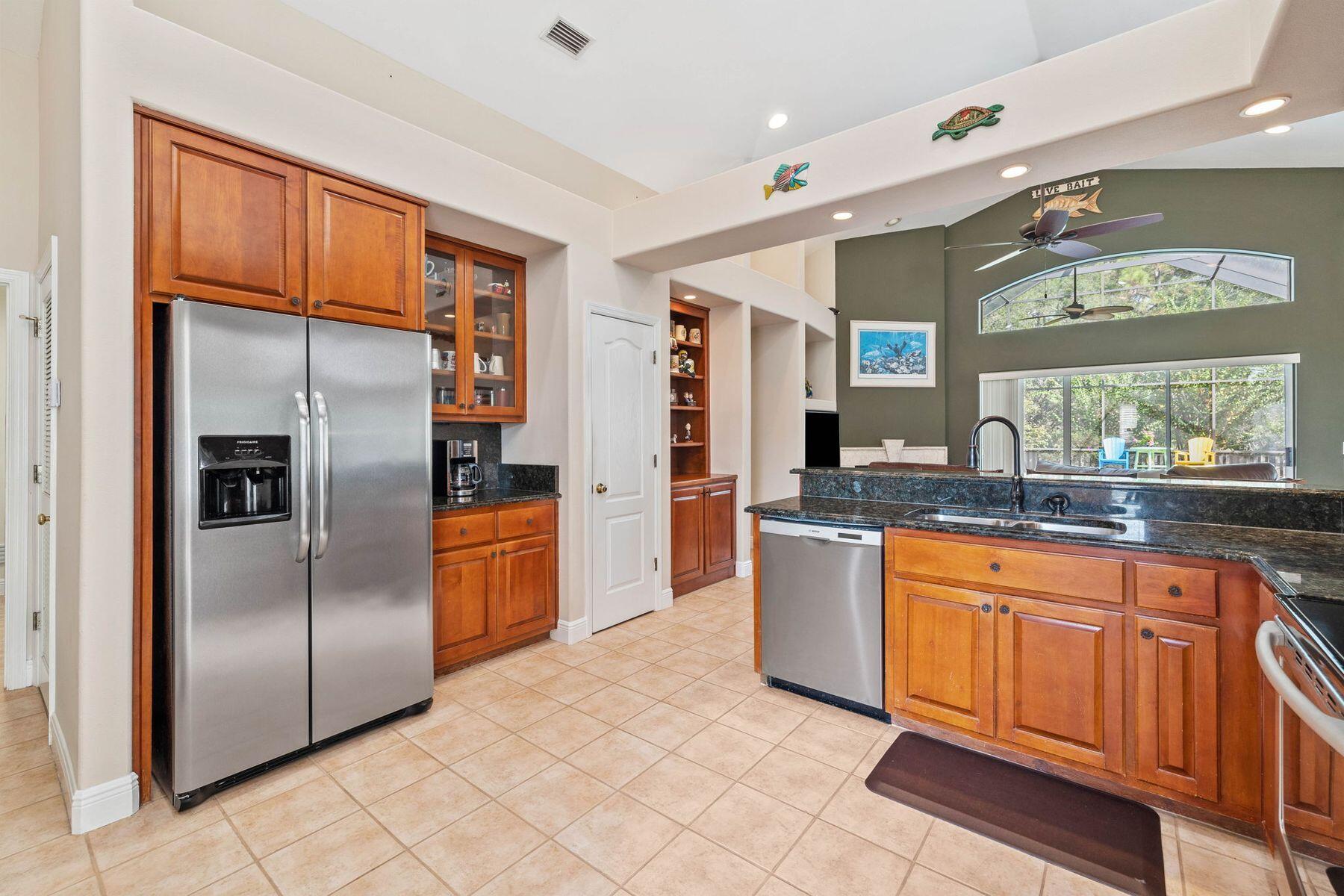 21004 S Lakeview Drive