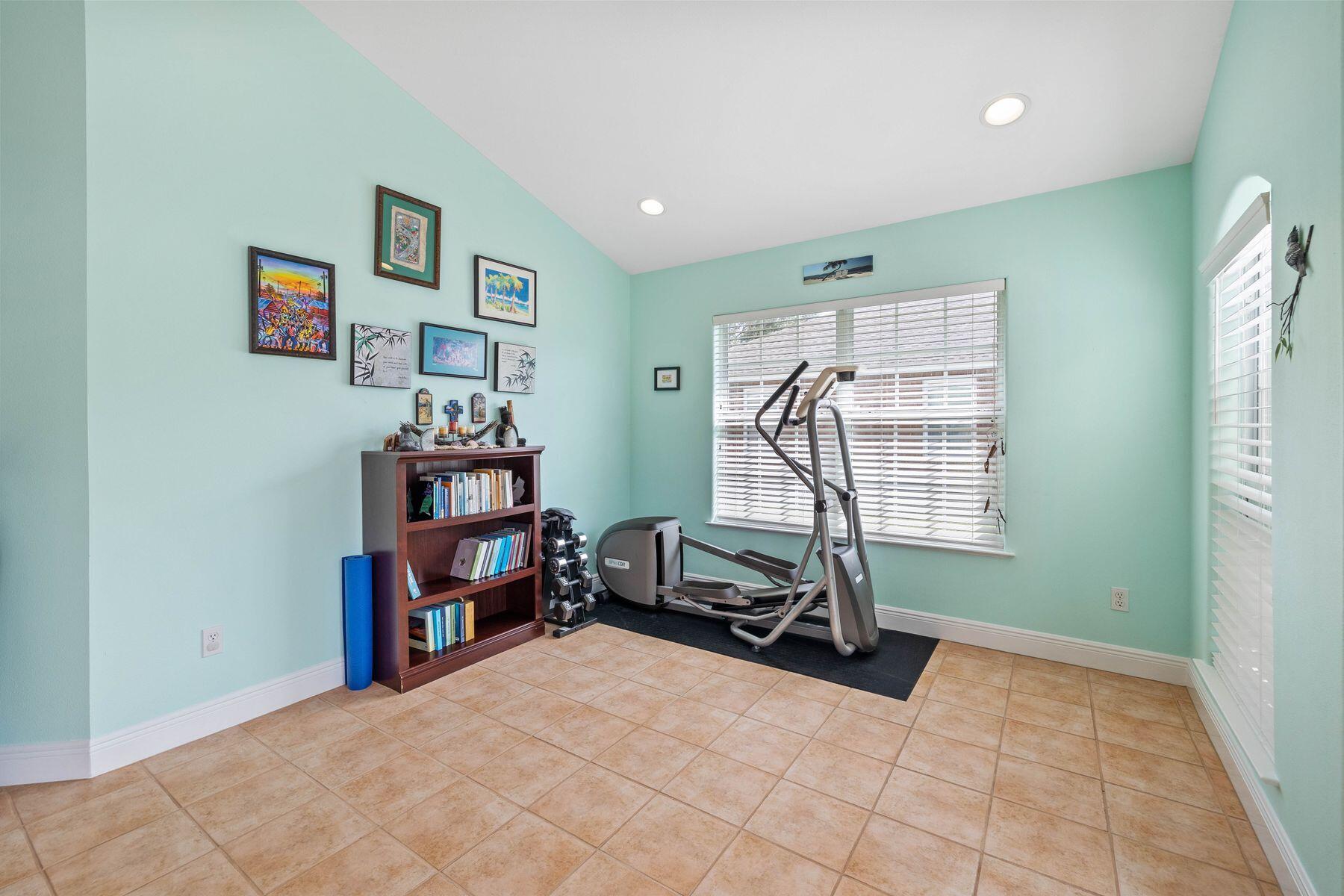 21004 S Lakeview Drive