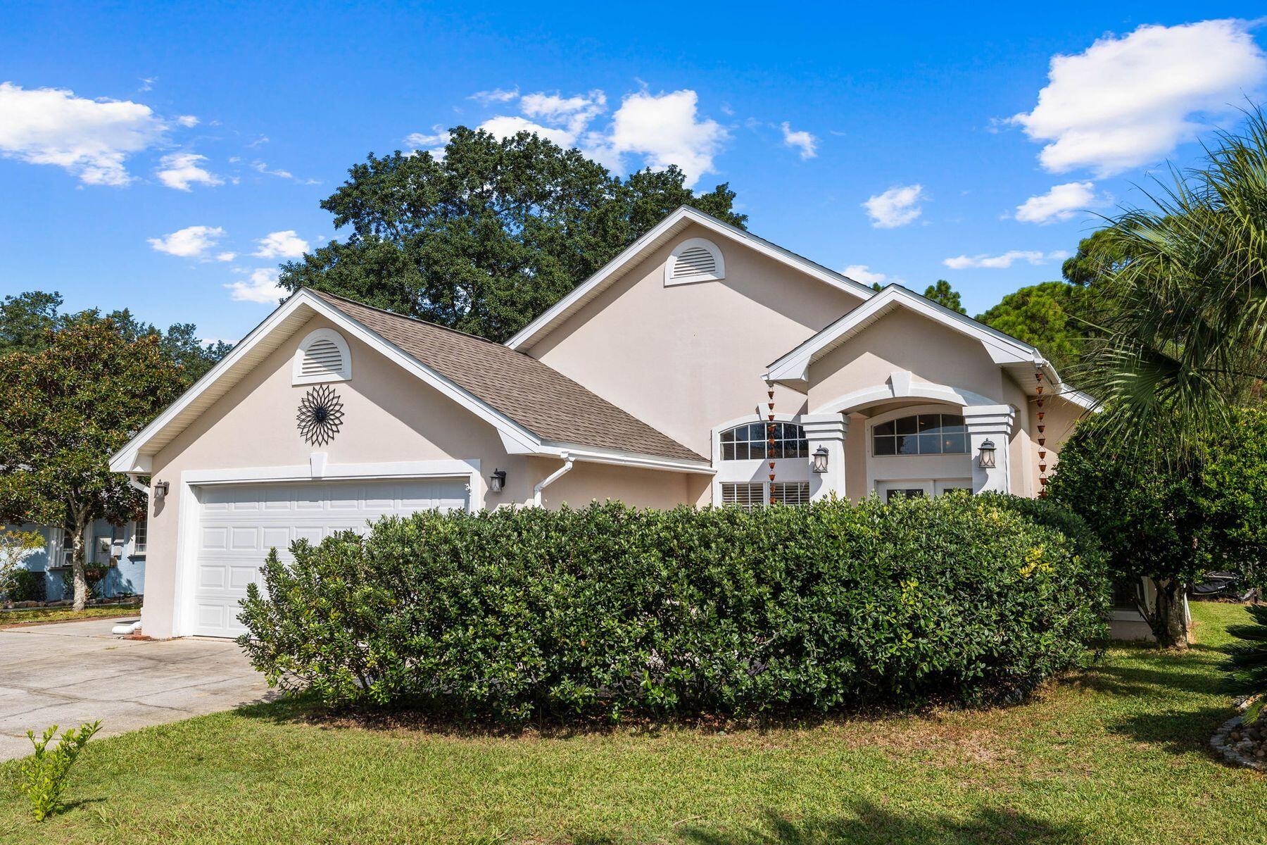 21004 S Lakeview Drive