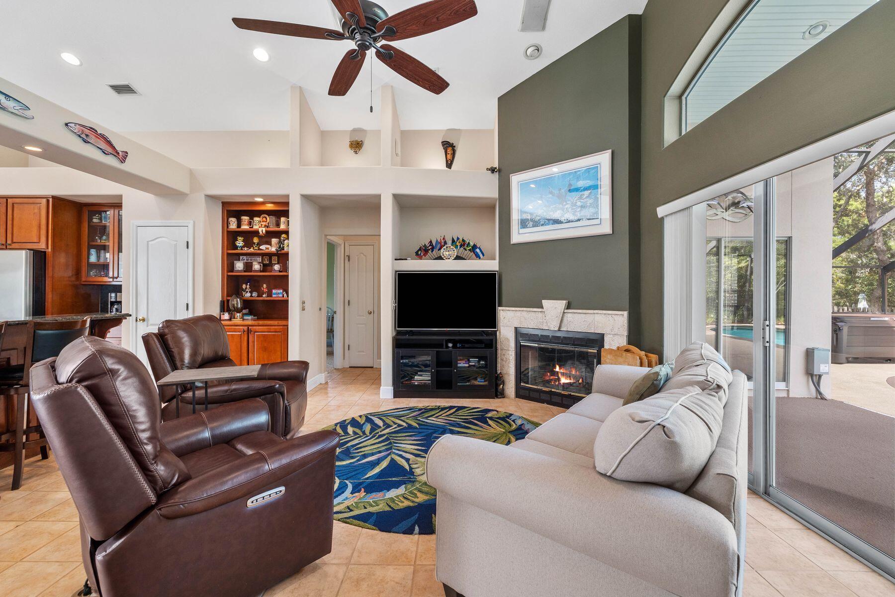 21004 S Lakeview Drive