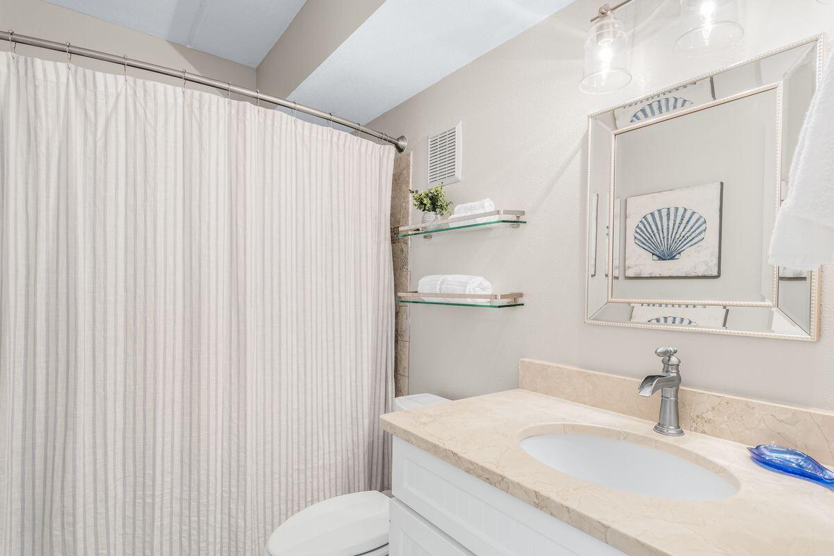 1030 E Highway 98, 105A