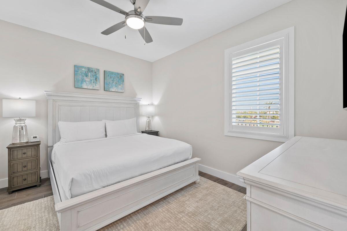 206 Henderson Resort Way, 5102