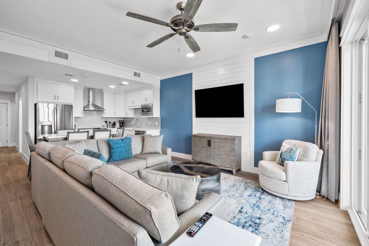 206 Henderson Resort Way, 5102