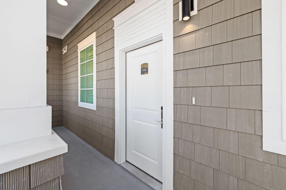 206 Henderson Resort Way, 5102