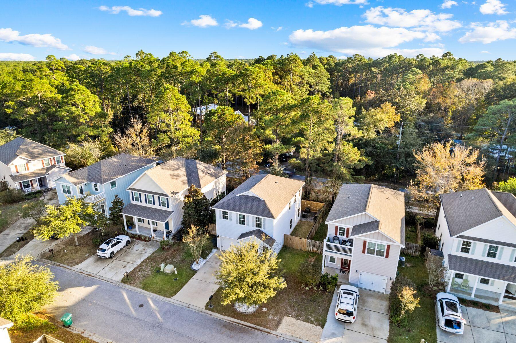 130 Mosaic Oaks Circle