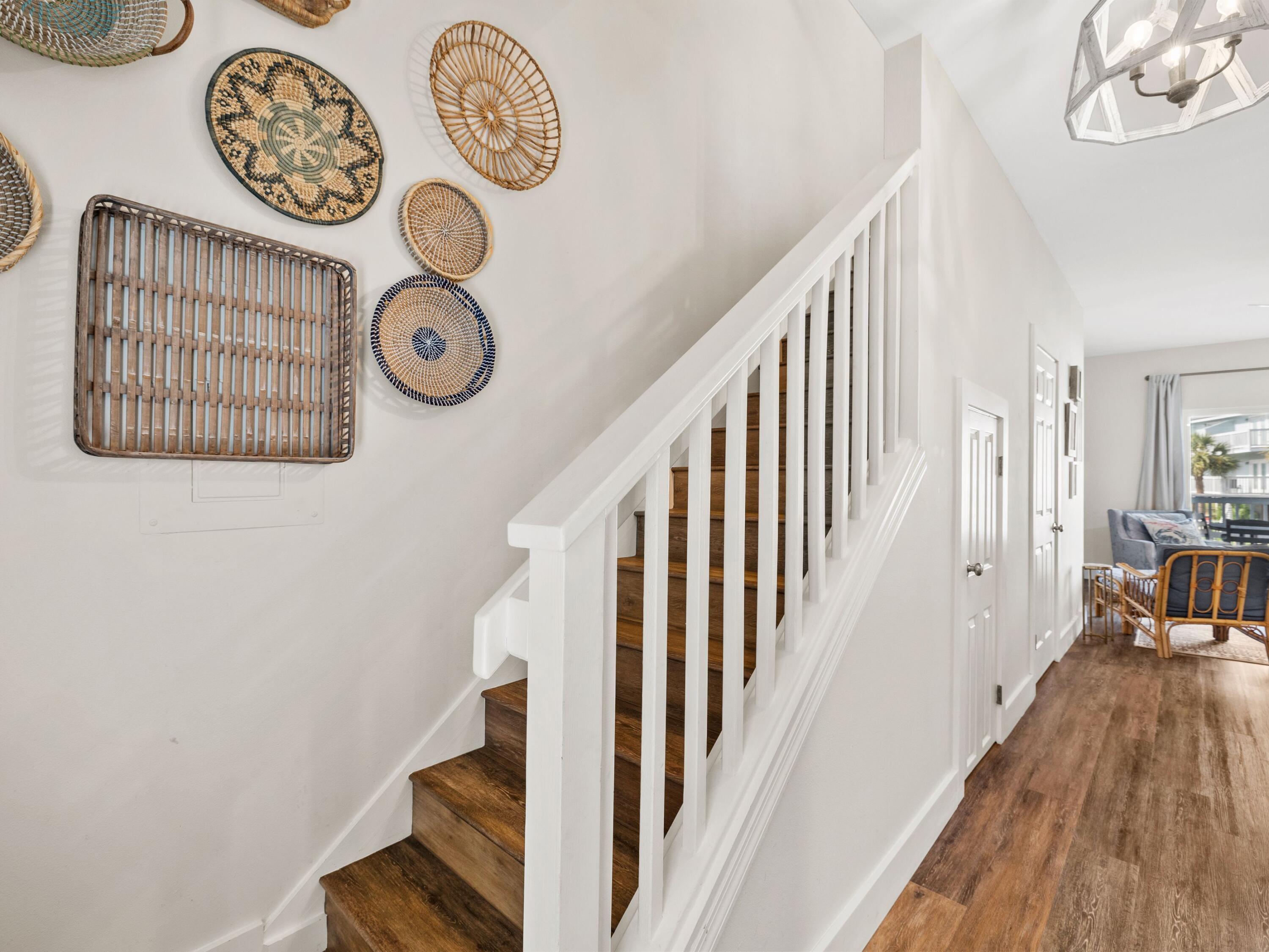 209 Blue Mountain Road, 302