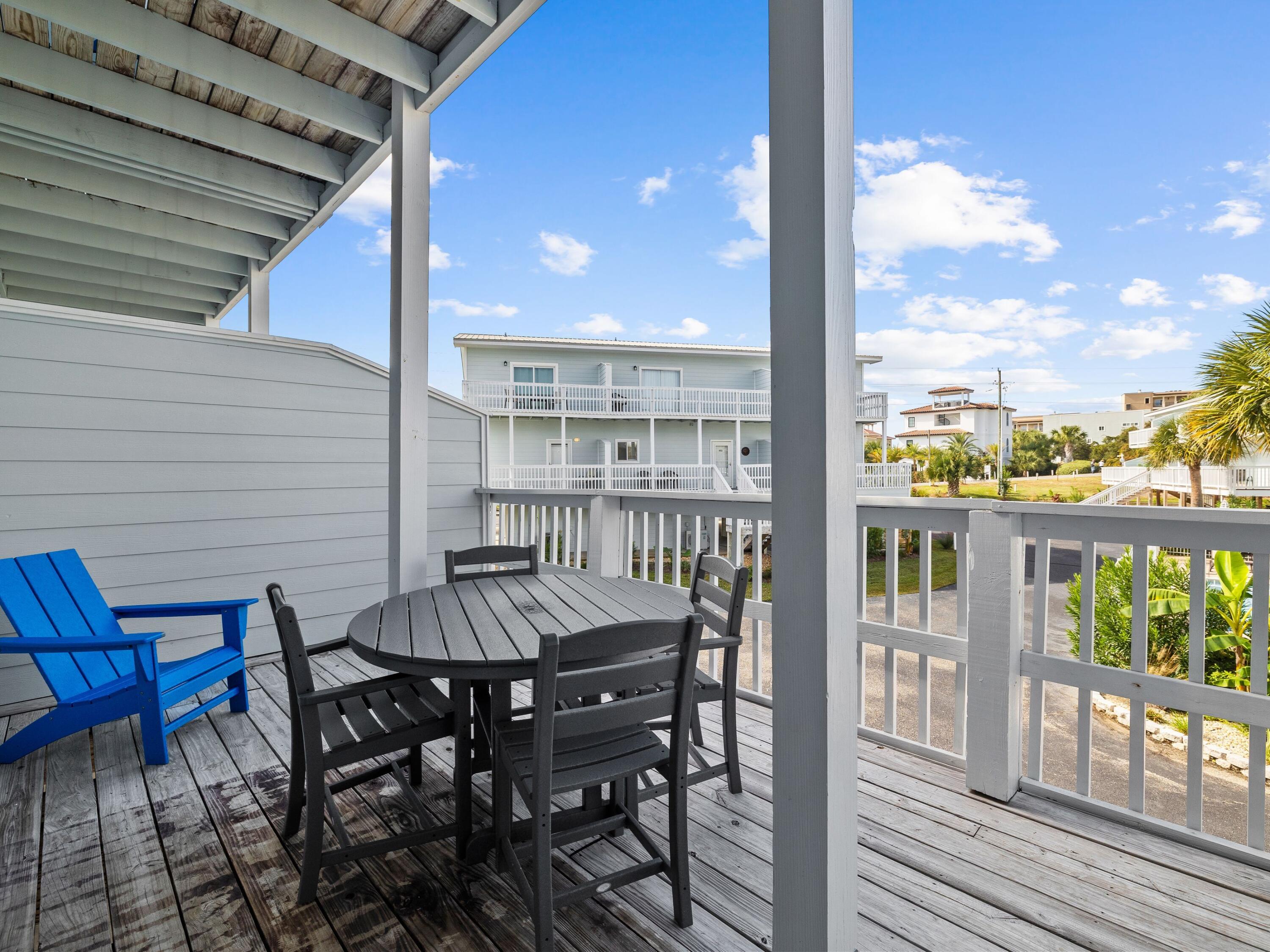 209 Blue Mountain Road, 302