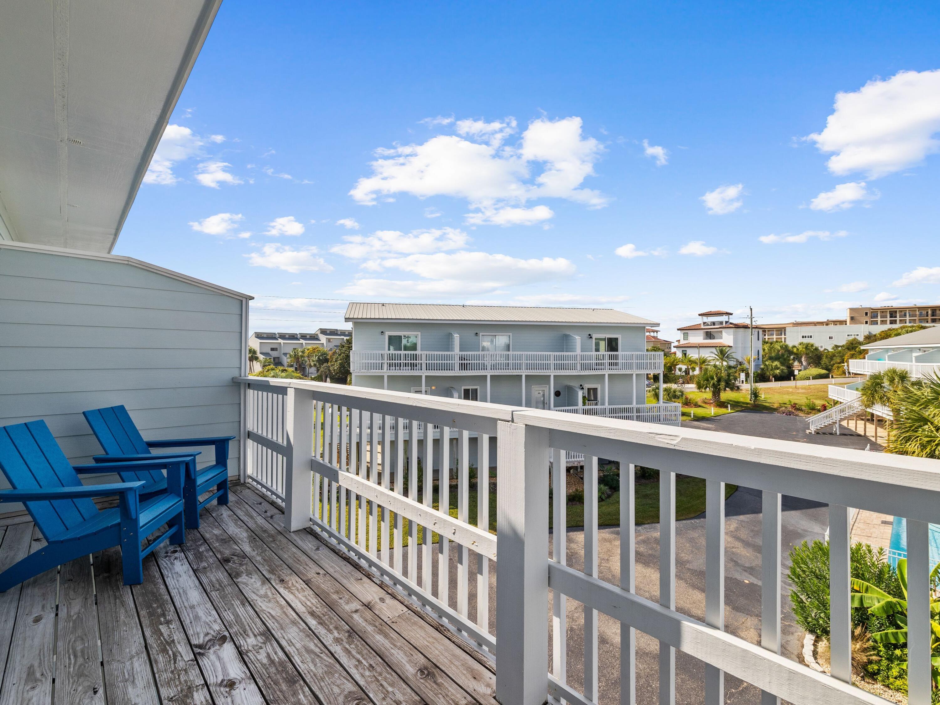 209 Blue Mountain Road, 302