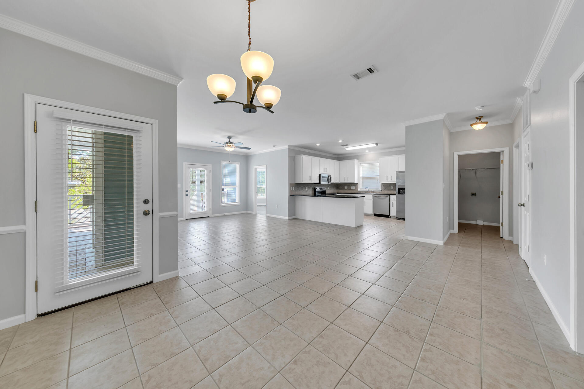 1536 N County Hwy 393