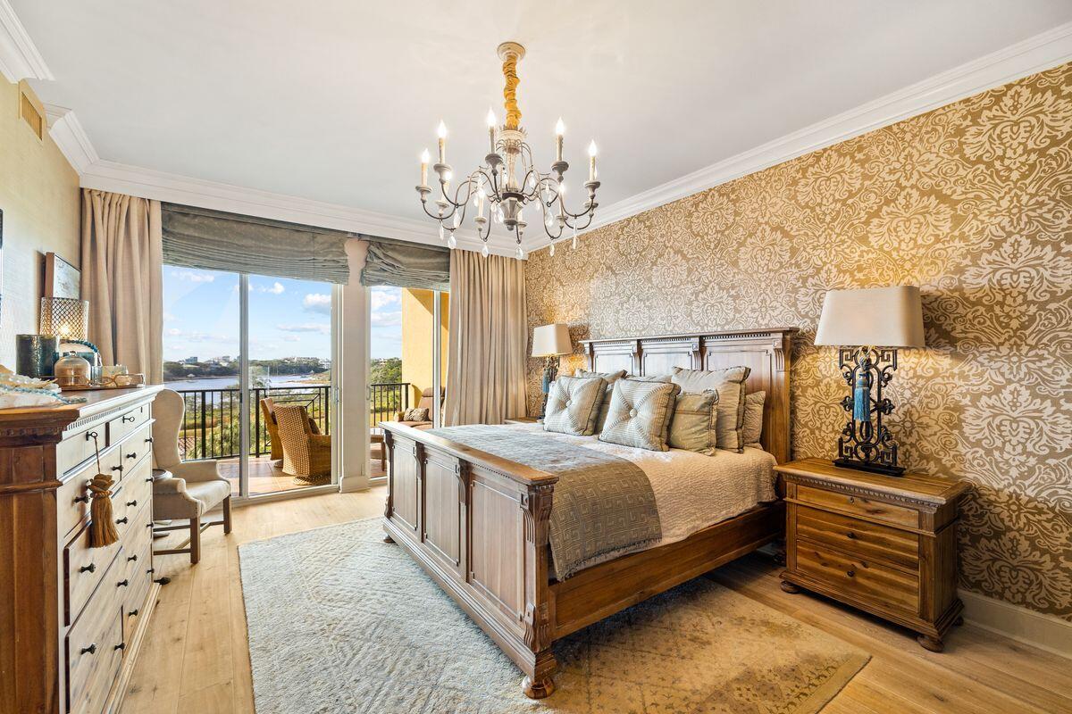 1363 W County Highway 30A, 3112