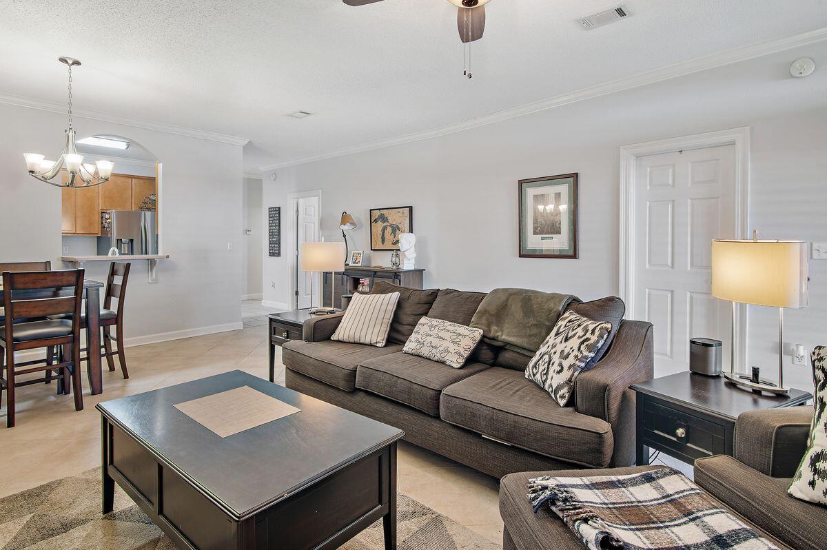 192 Calle Escada, 97A