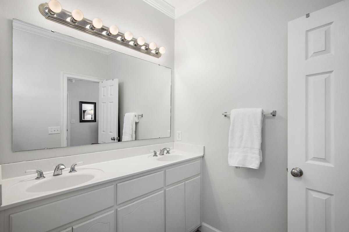 192 Calle Escada, 97A