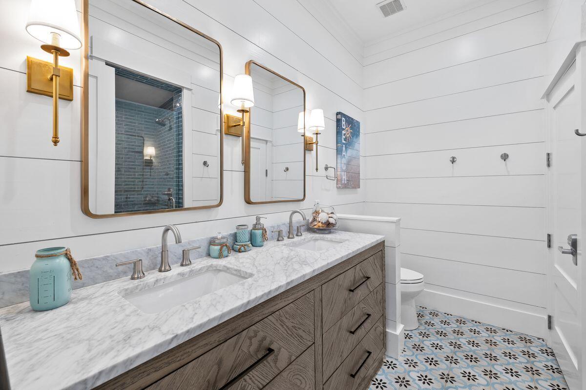 408 Western Lake Drive