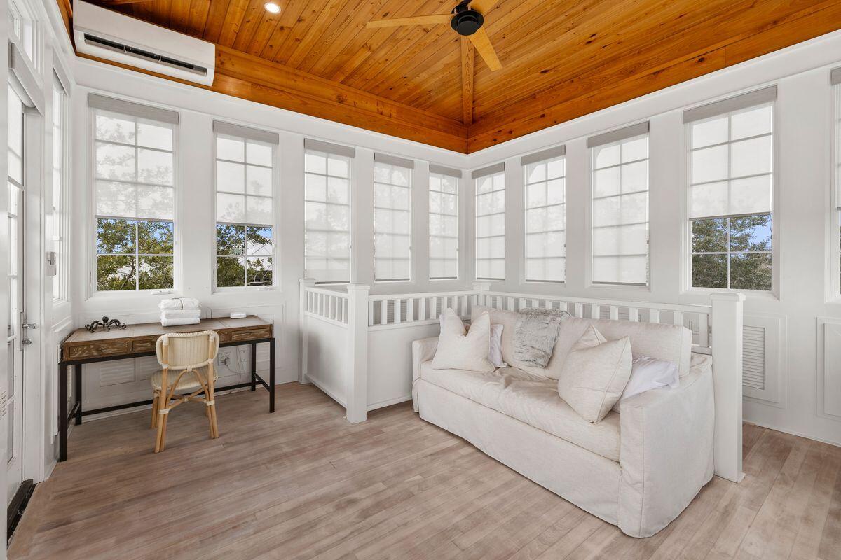 408 Western Lake Drive