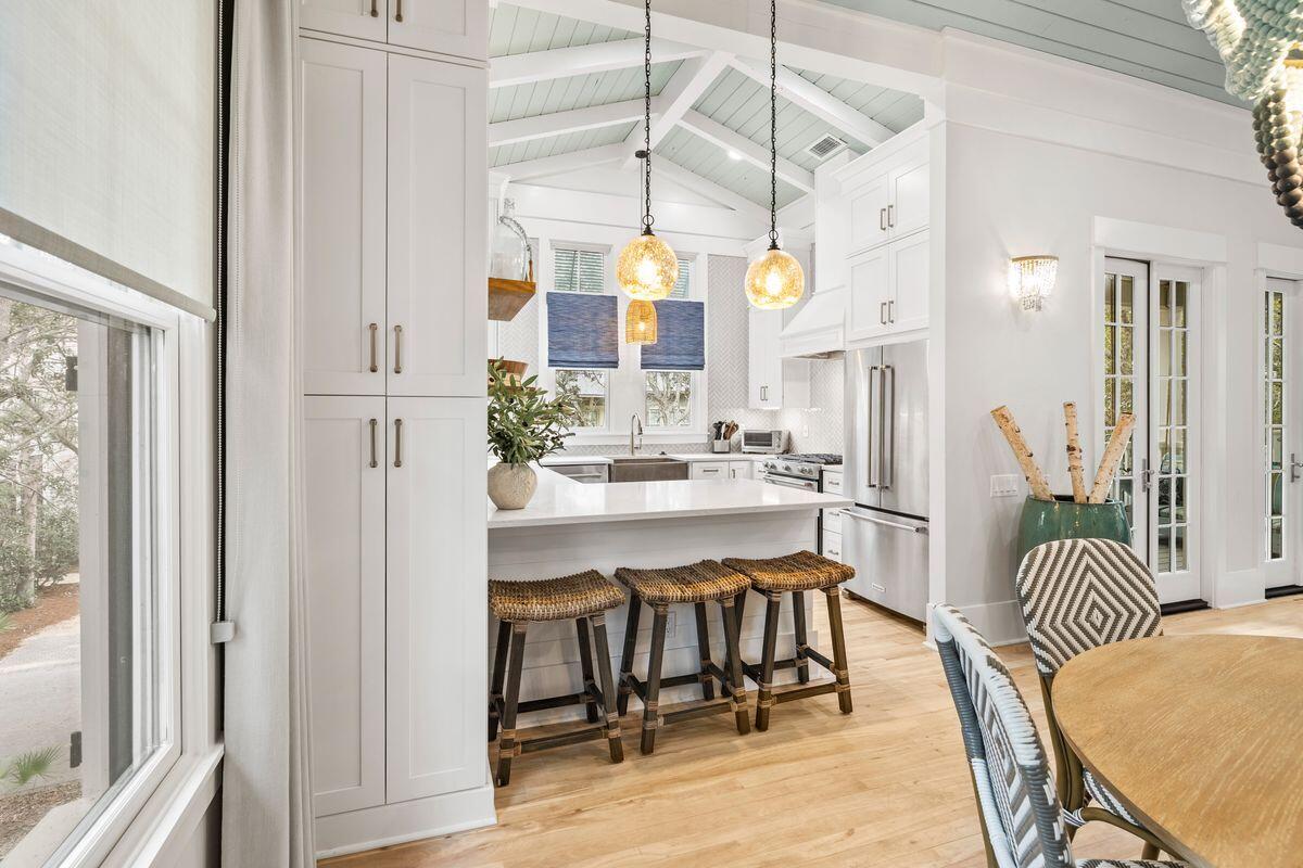 408 Western Lake Drive