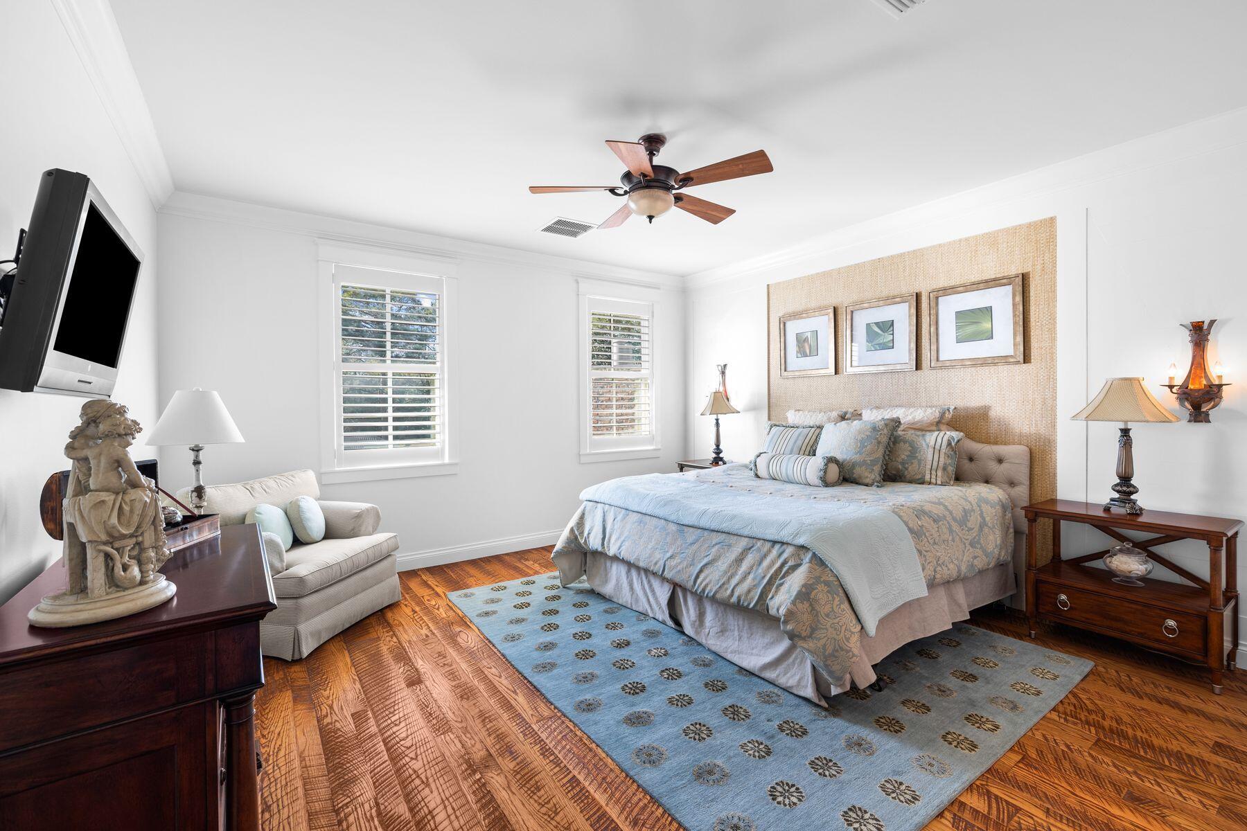 419 E Royal Fern Way