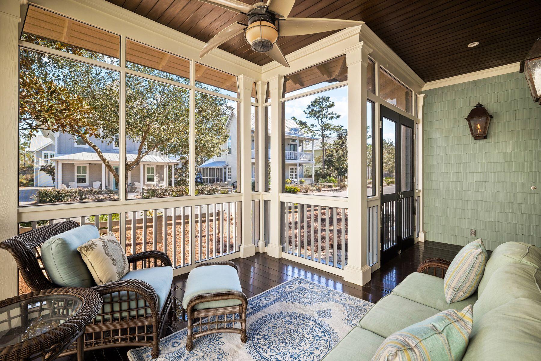 419 E Royal Fern Way