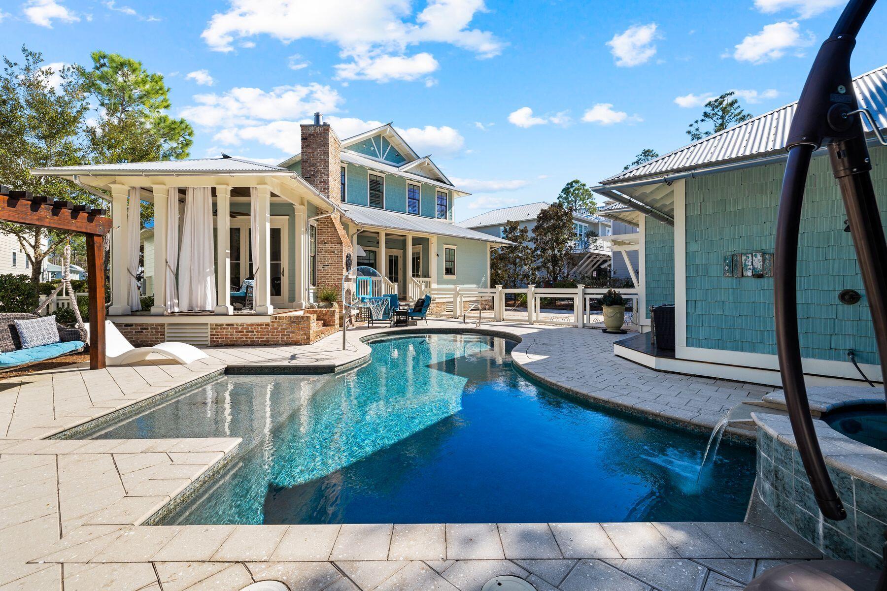 419 E Royal Fern Way