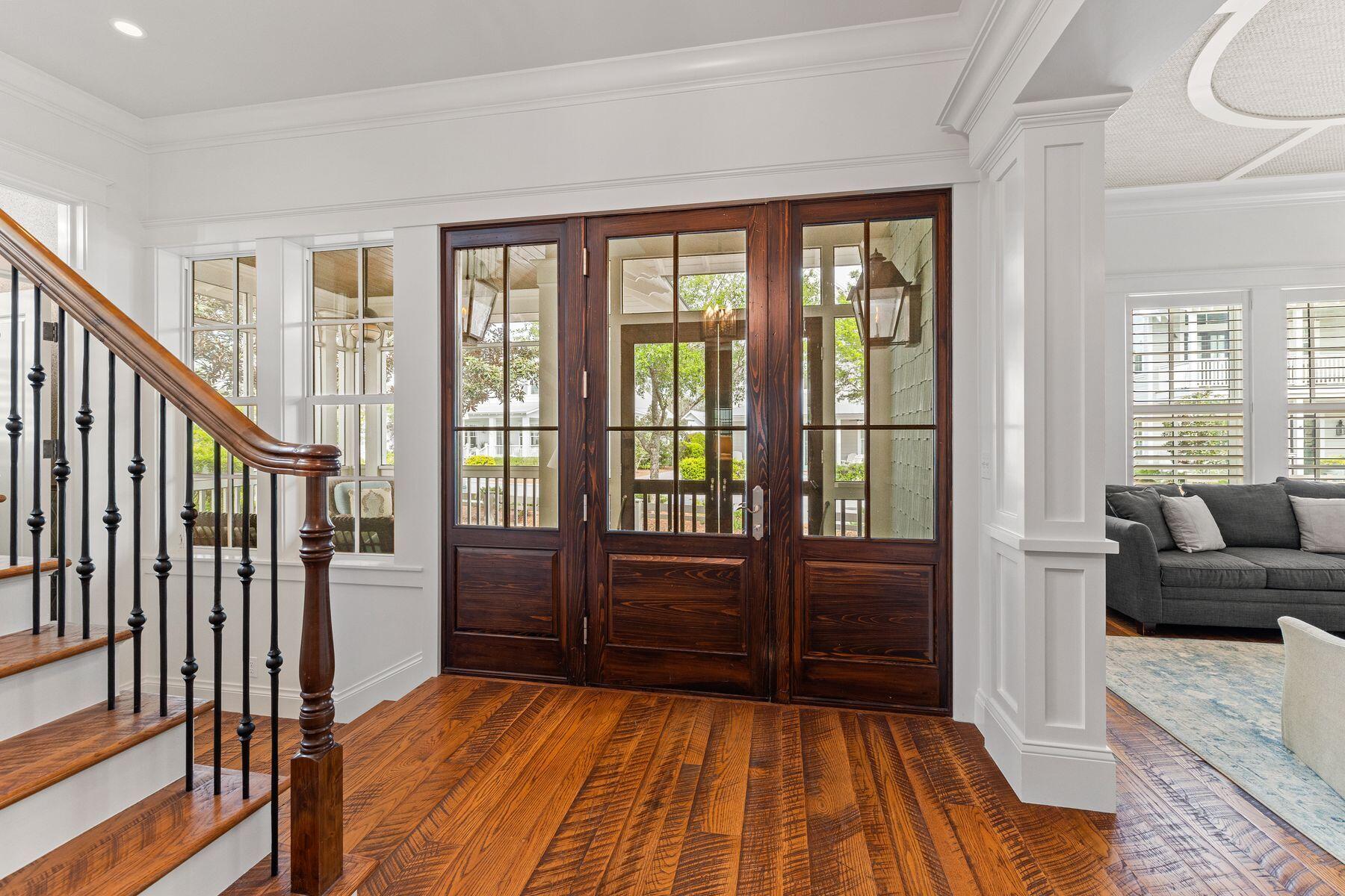 419 E Royal Fern Way