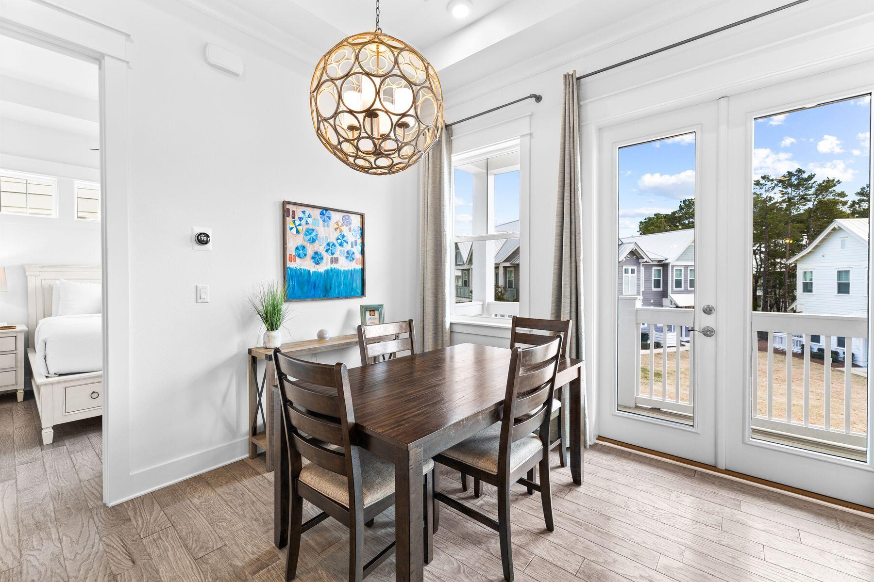 125 W Pine Lands Loop, C