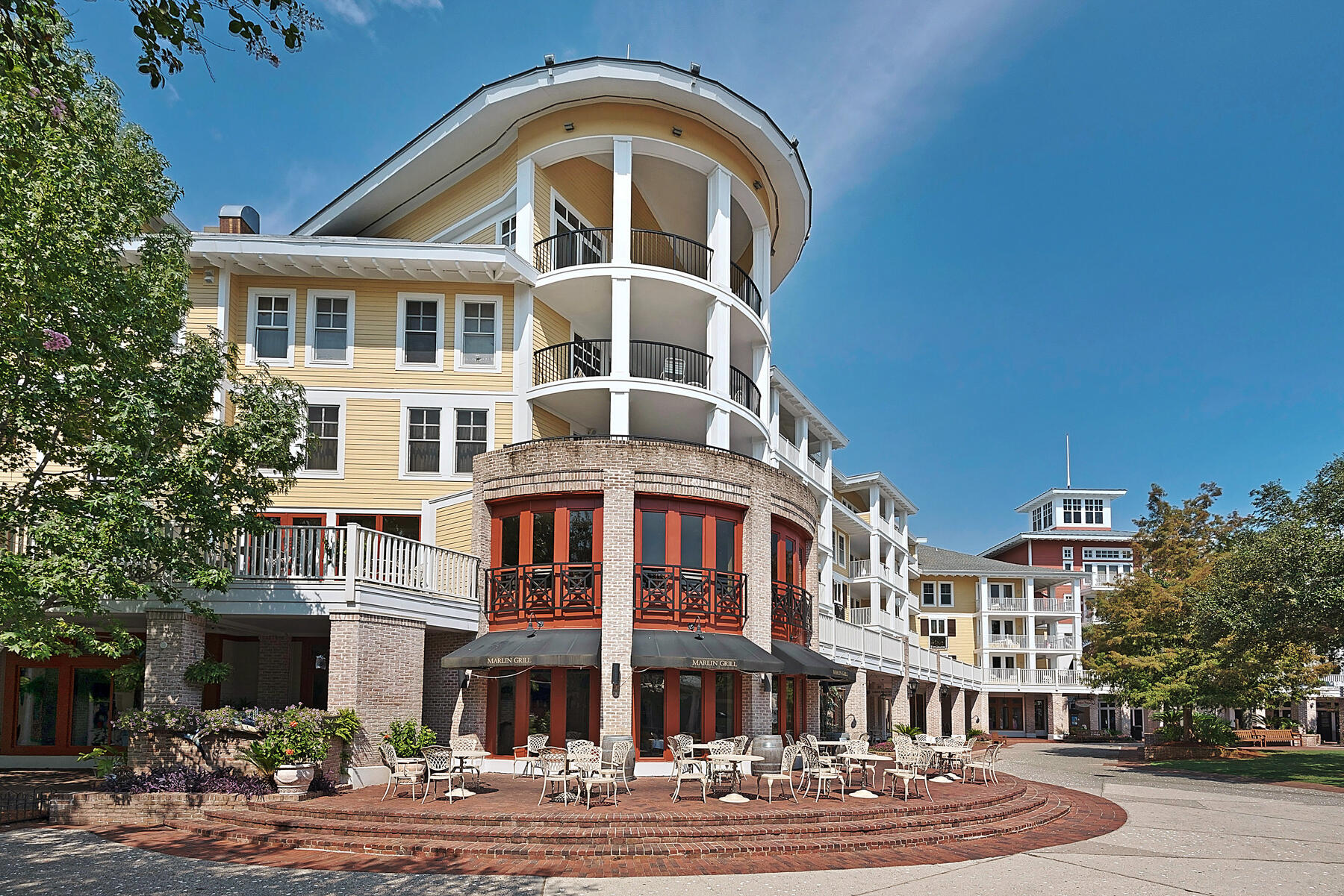 9200 Baytowne Wharf Boulevard, 545/547