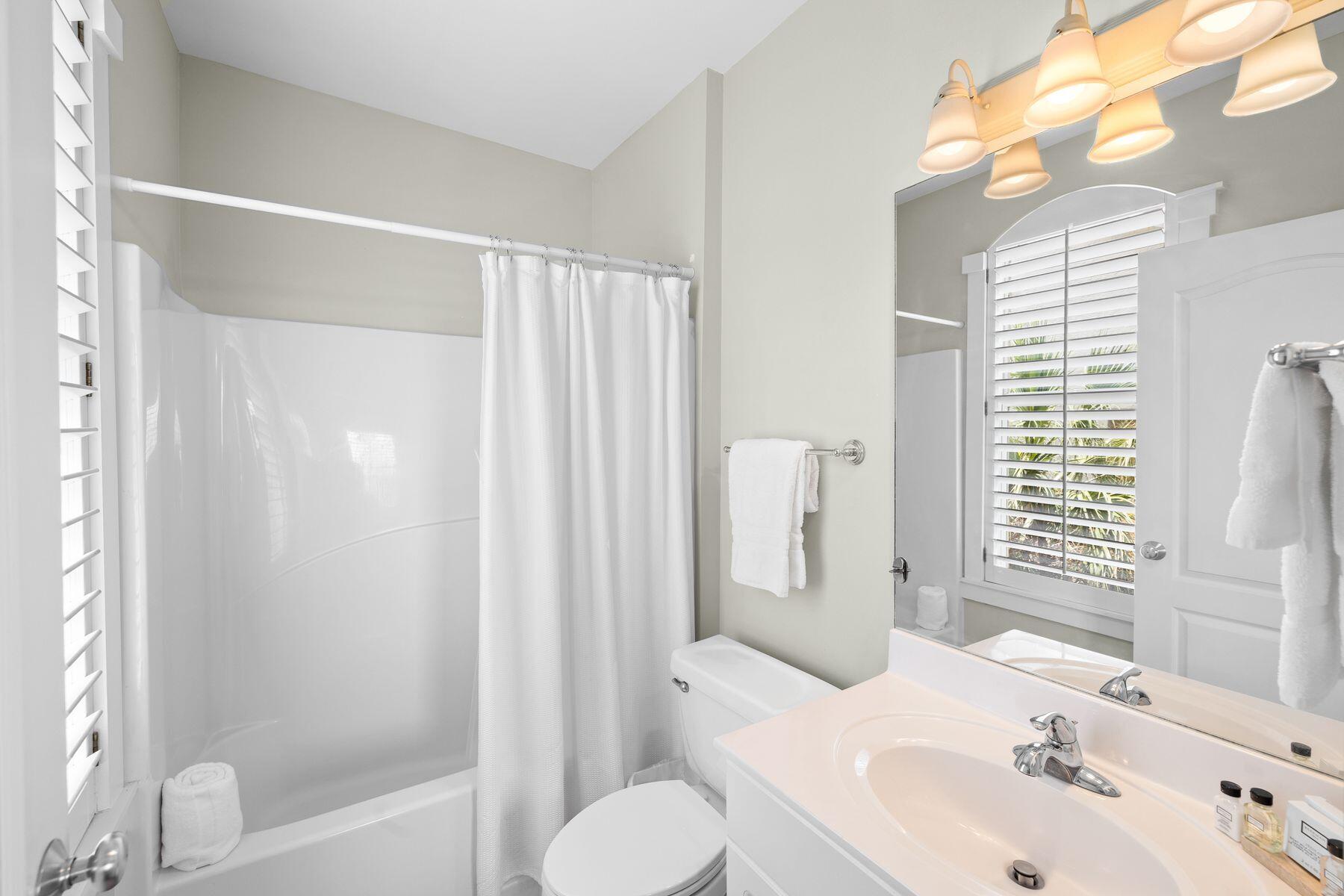 8638 E Co Highway 30A, # A-301