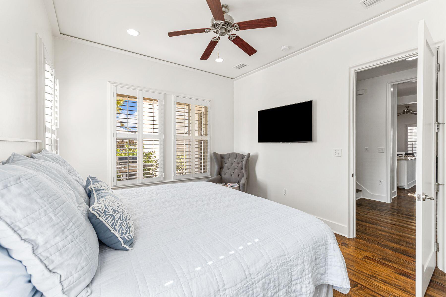 192 E Seacrest Beach Boulevard